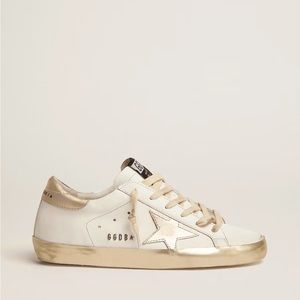 Golden Goose Women’s Superstar white leather/washed gold